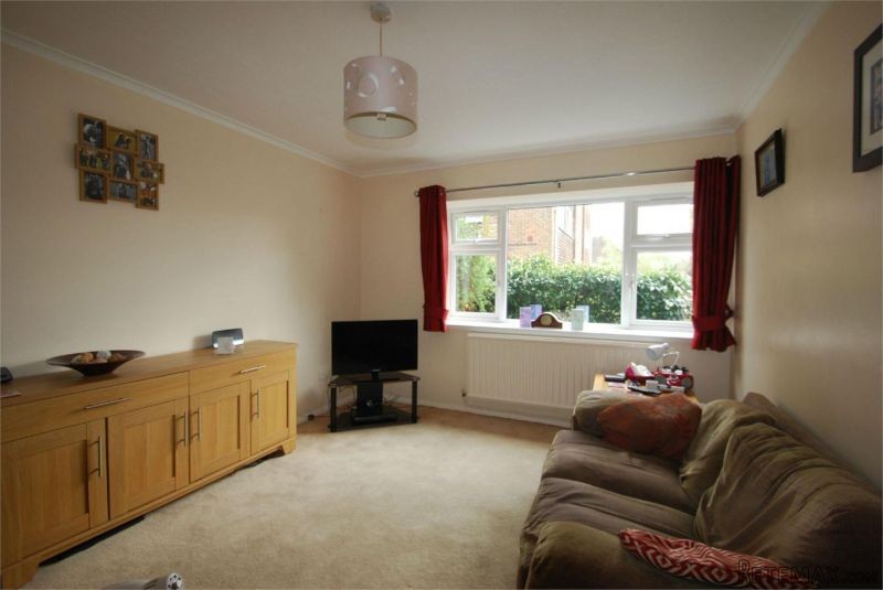2 Bedroom Flat - 2