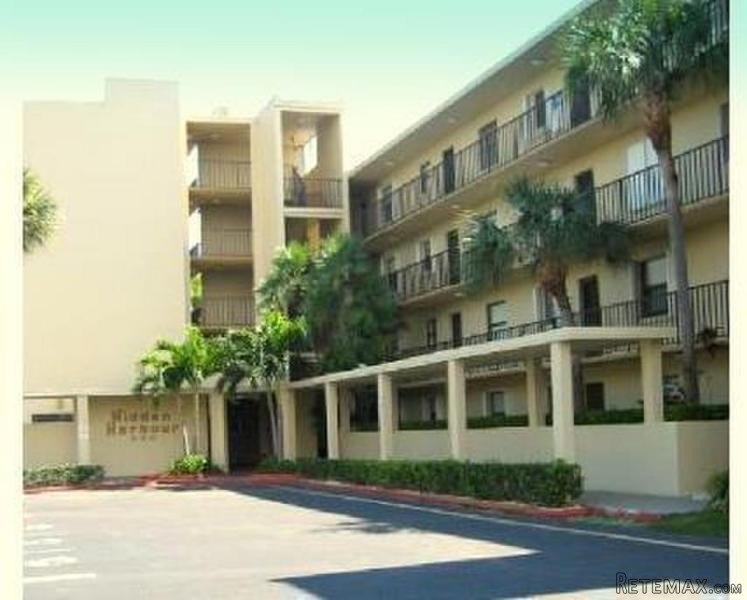 890 N Federal Hwy #203, Lantana, FL -..