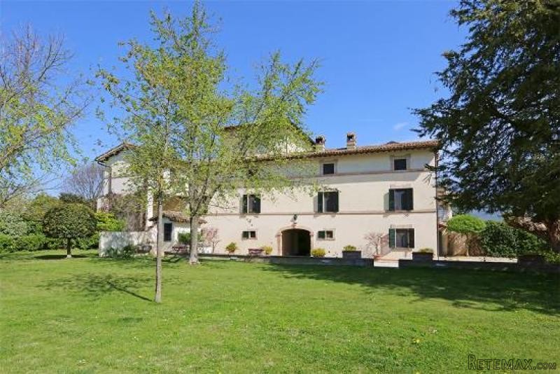 House - Umbria - For Sale