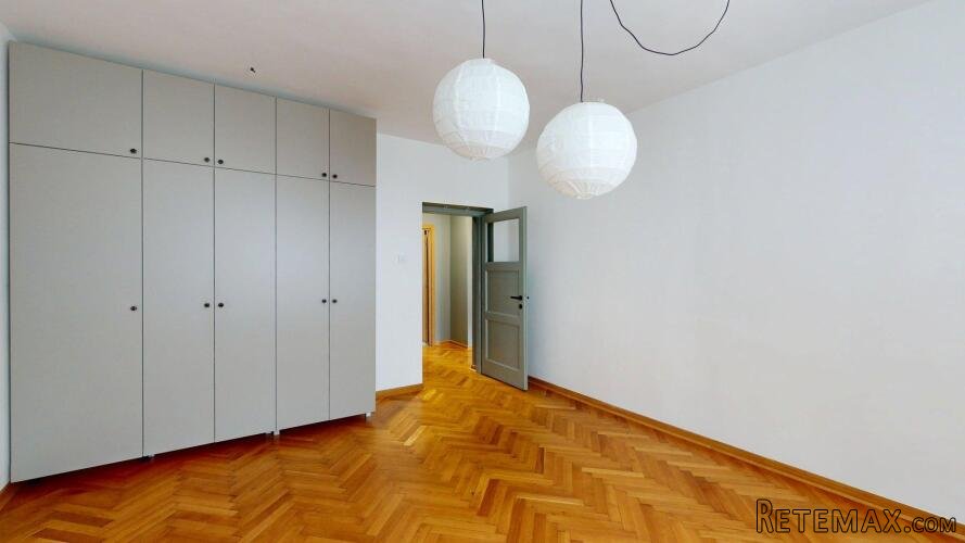 Renoviran trosoban stan na Keju-Novi Sad - 7
