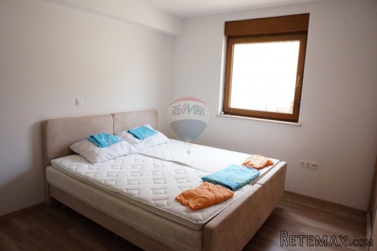 NOVI APARTMAN S VRTOM U LIŽNJANU - 3
