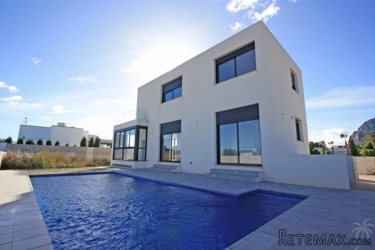 Modern new built villa with private pool located on a 500m2.. - 2
