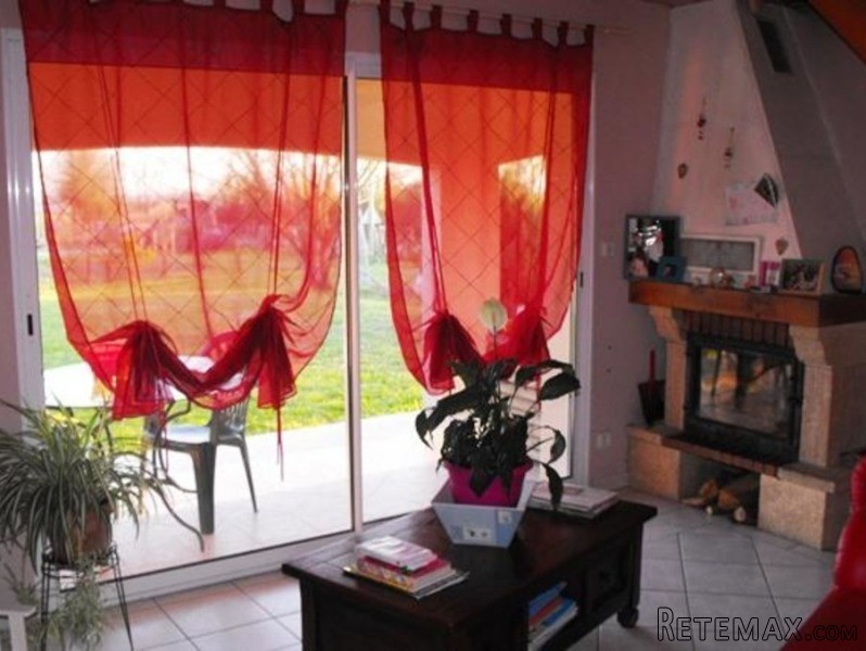 Recently Built Villa Situated Between 2.. - 2