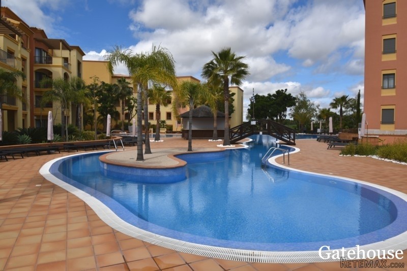 3 Beds Apartment For Sale In Vilamoura..