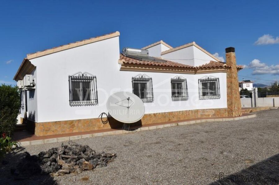 EXCLUSIVE LISTING TO VOSS HOMES - A larger than average 3.. - 4