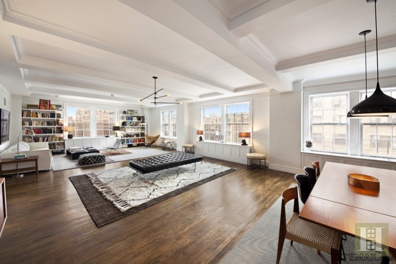 4 bedroom Apartment For Sale: 617 WEST..