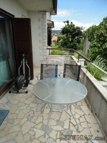 Opatija(Pobri)-stan sa okućnicom - 6