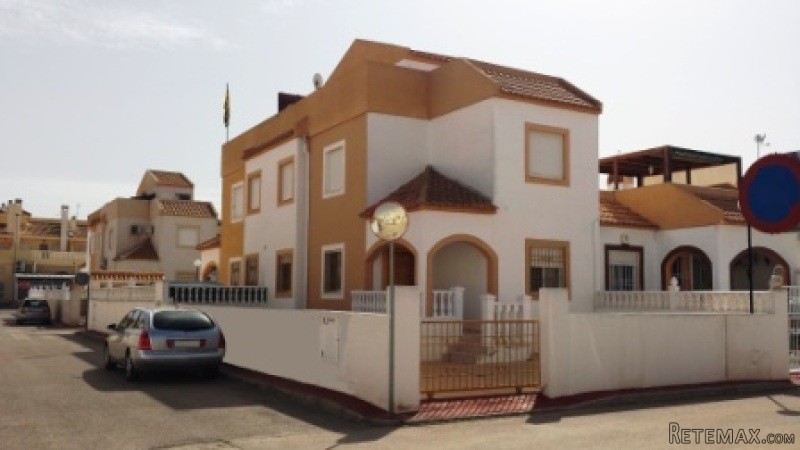 3 Bedrooms - Townhouse - Alicante - For..