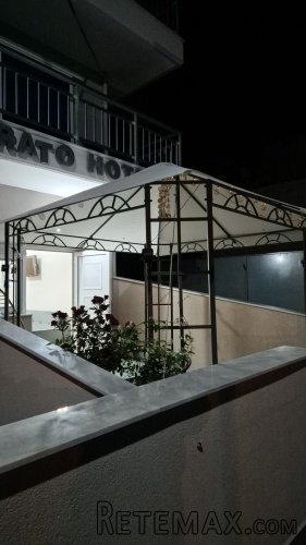 Prodajem apartman u Olimpik Biču - 8