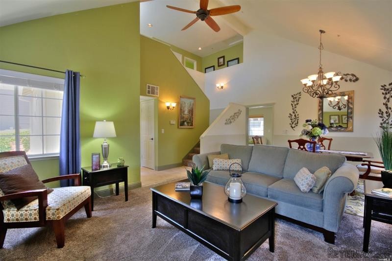 3 bedroom House For Sale: 230 Ignacio.. - 2