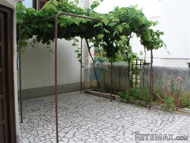 ISTRA, MEDULIN, apartmanska kuća s pogledom na more - 5