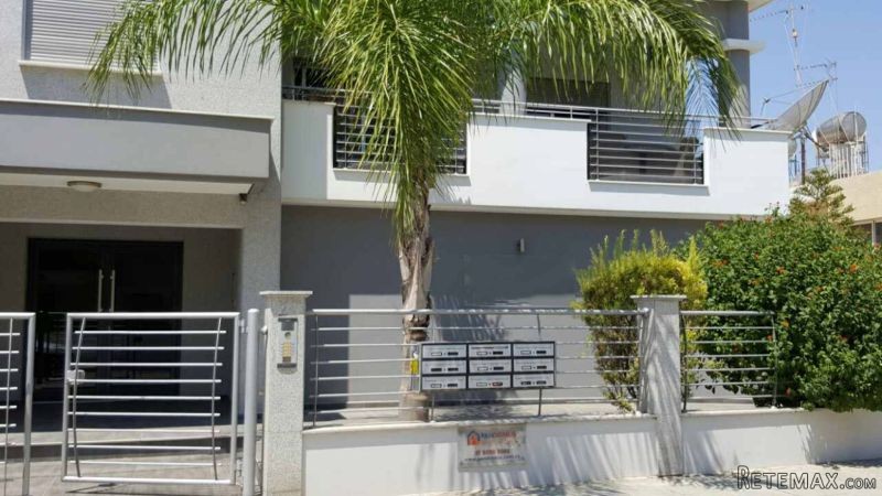 Modern, excellent quality built flat in.. - 2