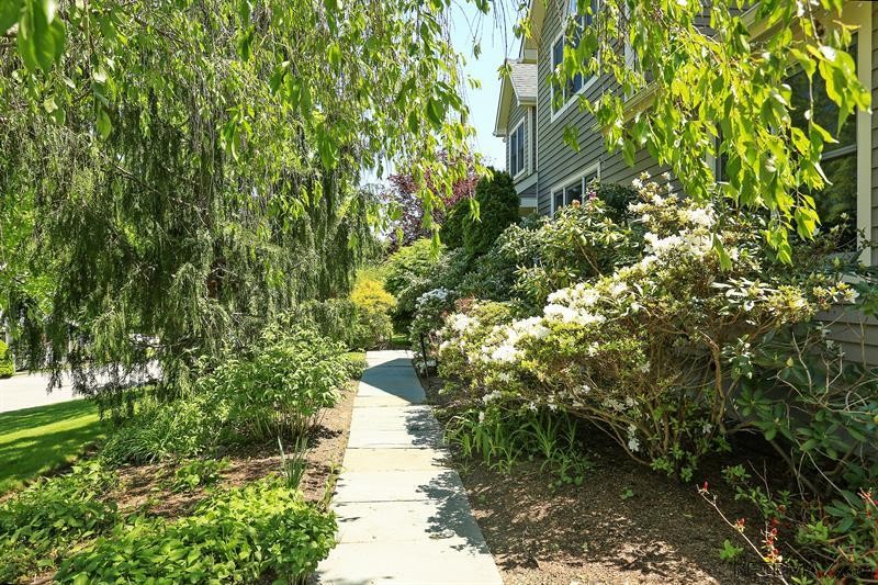 4 bedroom House For Sale: 51 Wellington.. - 2
