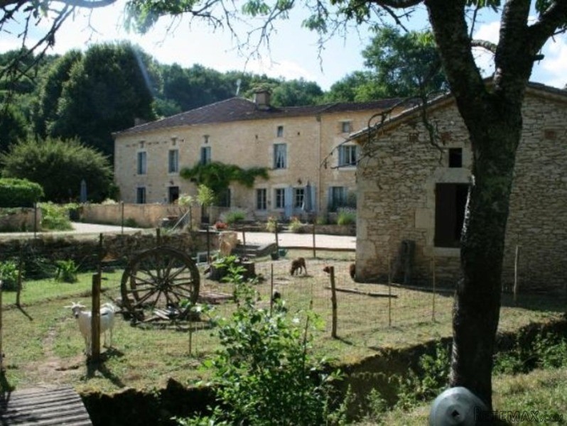 Exceptional Property Composed Of A Main.. - 2