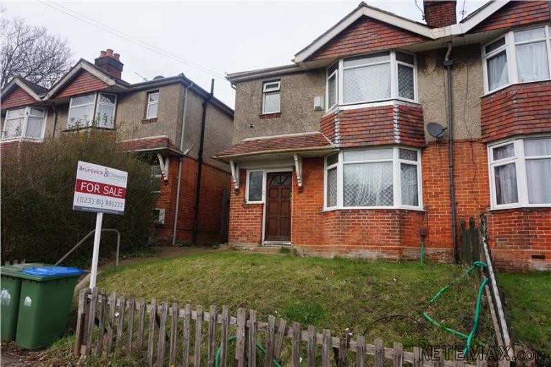 3 Bedrooms - House - Hampshire - For..