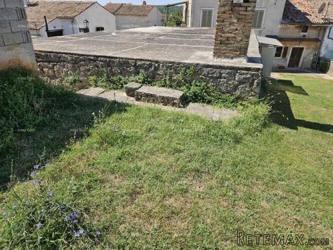 Prodaje se kuća u izgradnji, 70 m2 blizu Vrsara