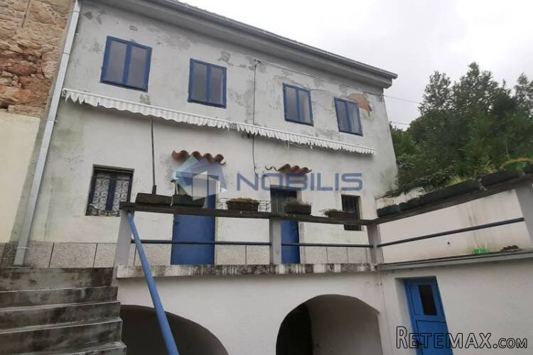 Crikvenica - Mavrići, kuća 160 m2 s dvorištem i vrtom - SN.. - 2