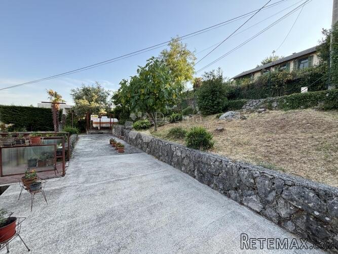 Opatija, TOP lokacija, 100m2, BALKON, garaža - 3
