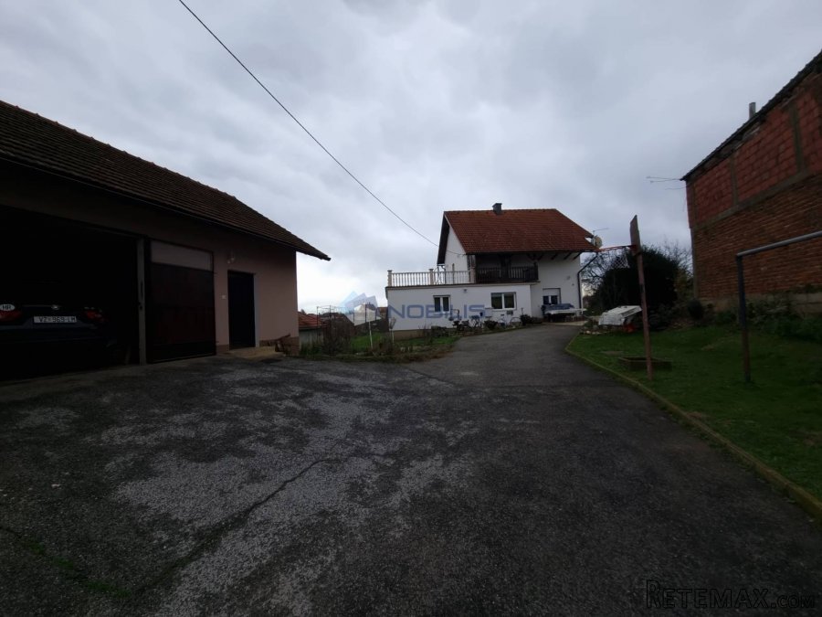Varaždin, Gornji Kneginec, 237 m2 i 7000 m2 okućnice - 4