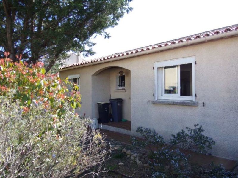 Villa in Nice Order with Garden