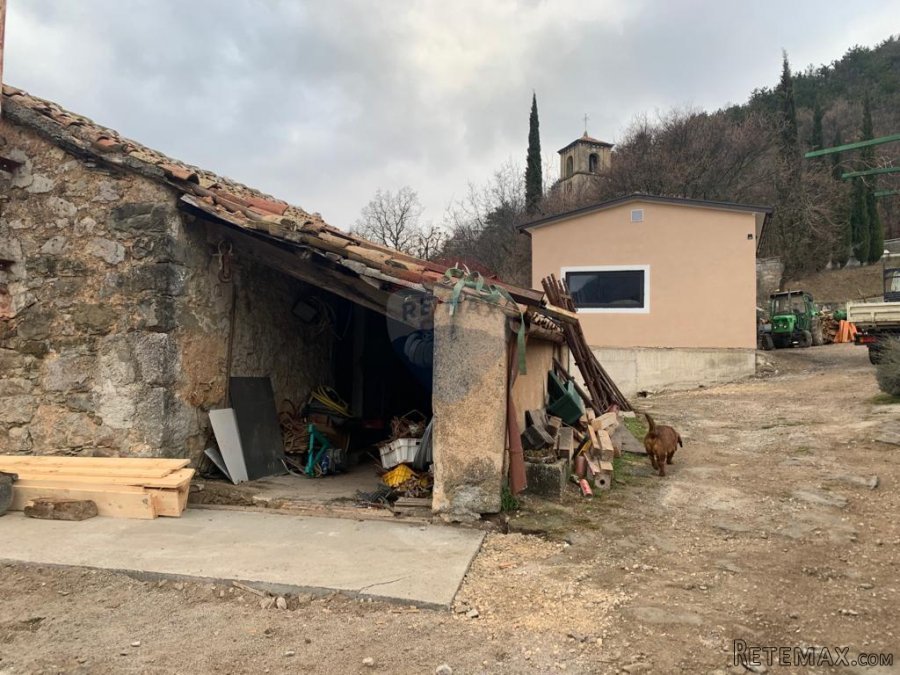 Pazin, Lupoglav, kamena kuća za adaptaciju s prostranim pogl - 5