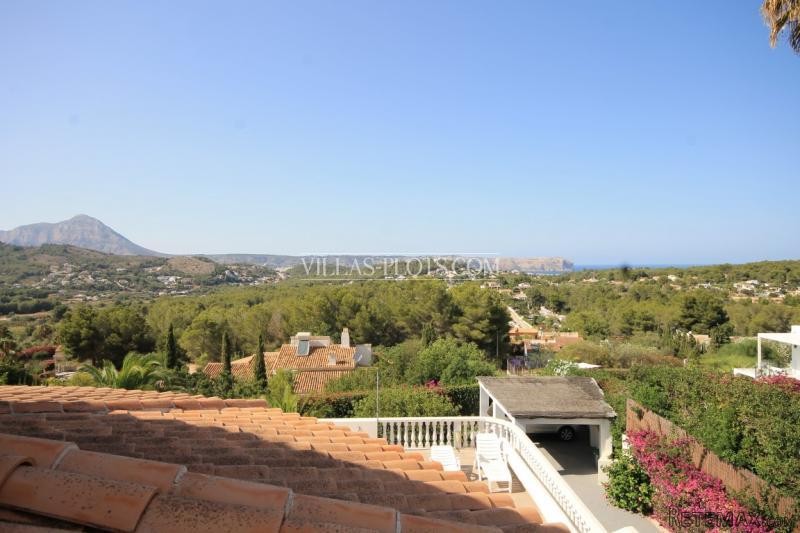 4 Bedroom Villa In Javea - 2