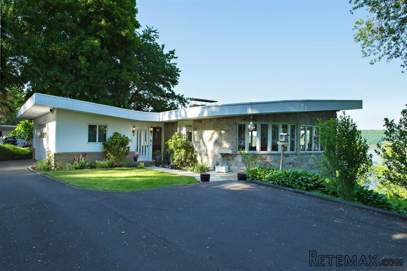4 bedroom House For Sale: 235 Tilden St..
