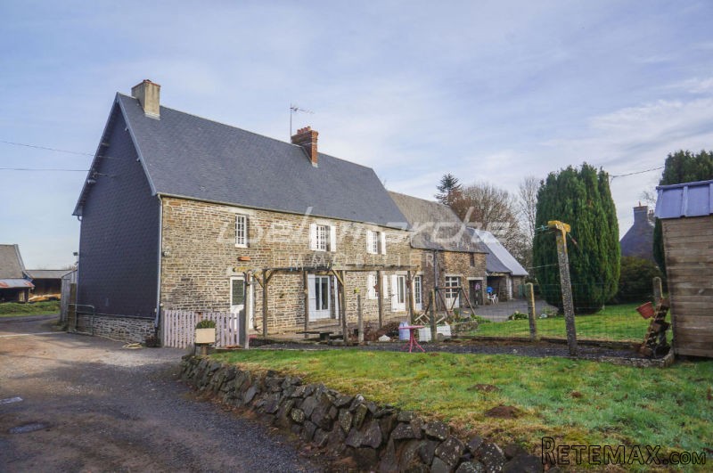 Le Mesnil Garnier - House For Sale - 2