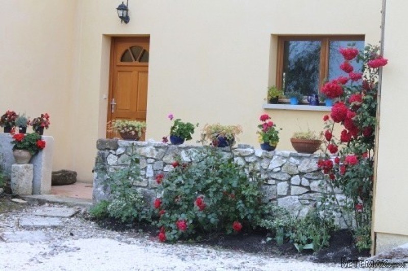 Now reduced in price!Lovely.. - 2