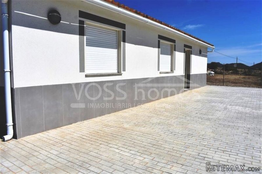 NEW LISTING FOR VOSS HOMES - A modern Countryside Villa of.. - 2