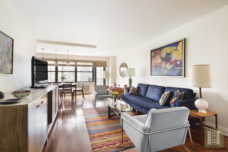 2 bedroom Apartment For Sale: 165 WEST..