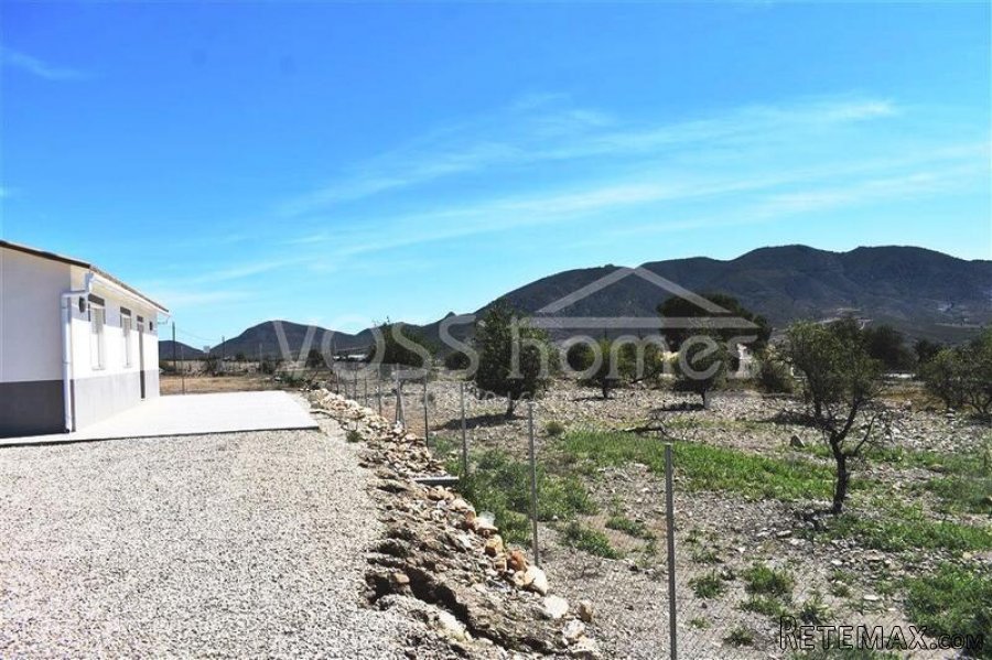 NEW LISTING FOR VOSS HOMES - A modern Countryside Villa of.. - 4
