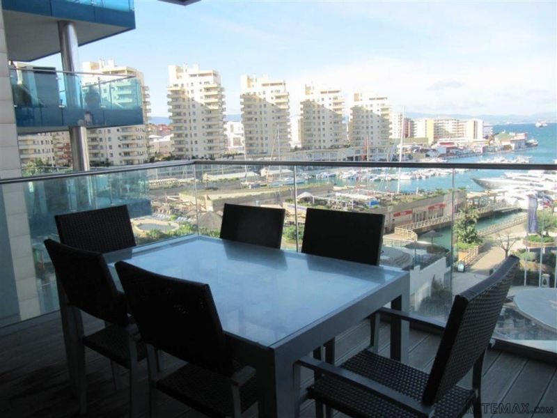 2 bed apartment in Tradewinds - 2