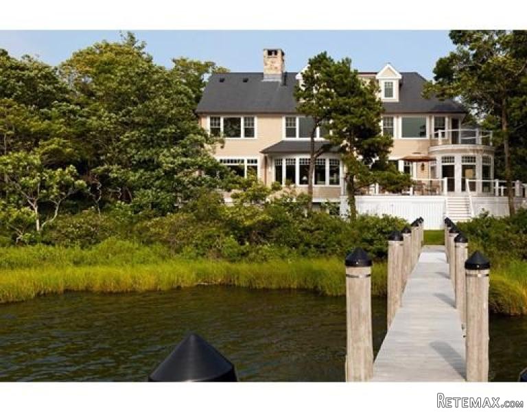 4 bedroom House For Sale: 16 Clay Path..
