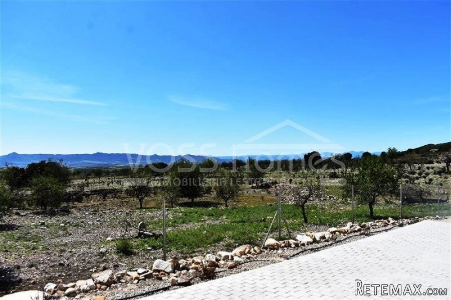 NEW LISTING FOR VOSS HOMES - A modern Countryside Villa of.. - 5