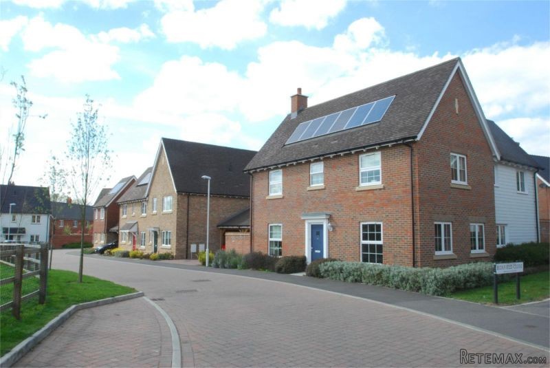 4 Bedroom Detached House