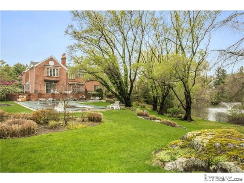 6 bedroom House For Sale: 11 Flagler.. - 2