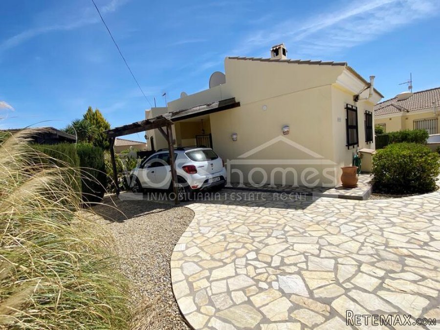 NEW & EXCLUSIVE TO VOSS HOMES - A beautifully presented 3.. - 18
