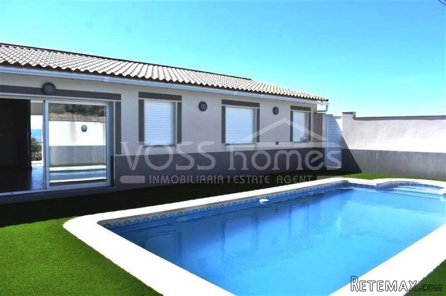 NEW LISTING FOR VOSS HOMES - A modern Countryside Villa of.. - 8
