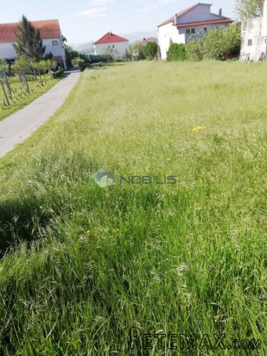 Sinj, građevinsko zemljište, 1400m2 - 4