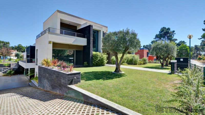 Detached house T3