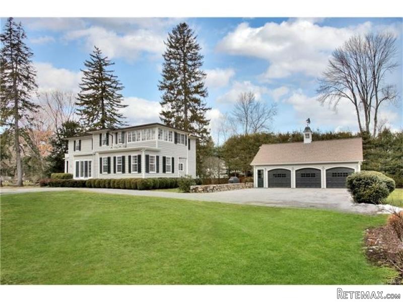 4 bedroom House For Sale: 174 MANSFIELD.. - 2