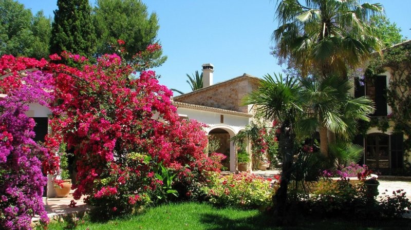 Historic country estate in Binissalem..