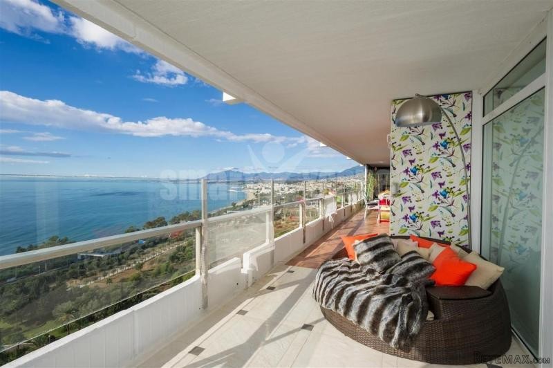 Apartment For Sale In Torre De Rio..