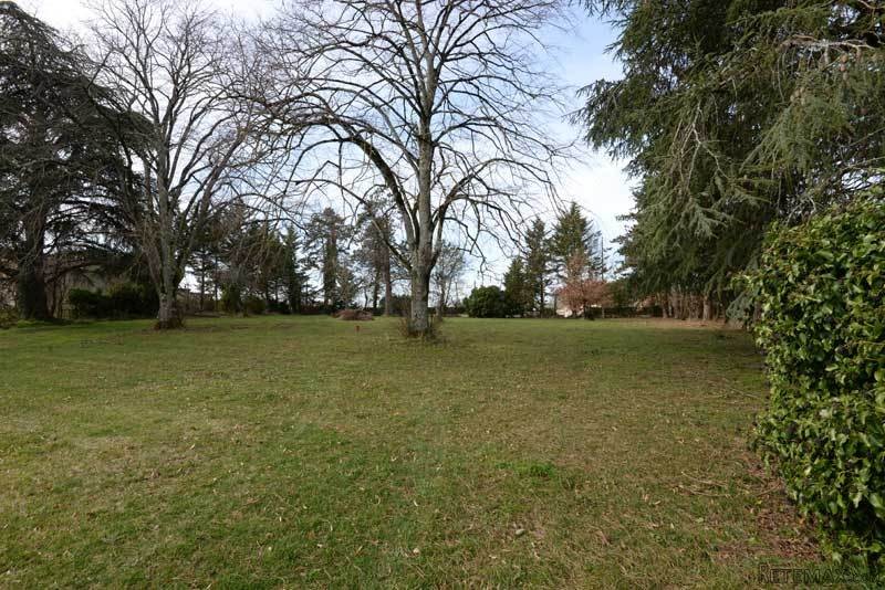 Farmhouse To Renovate , 1/2 Acre, Near.. - 2