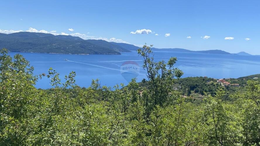 Opatija, Brseč - Građevinsko zemljište 1258 m2 sa panoramski - 2