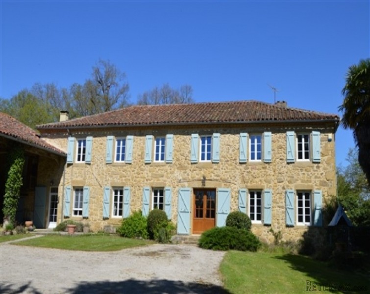 Superb Gascon stone-built manor in..