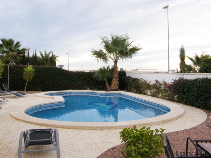 6 Bedrooms - Villa - Alicante - For Sale - 2