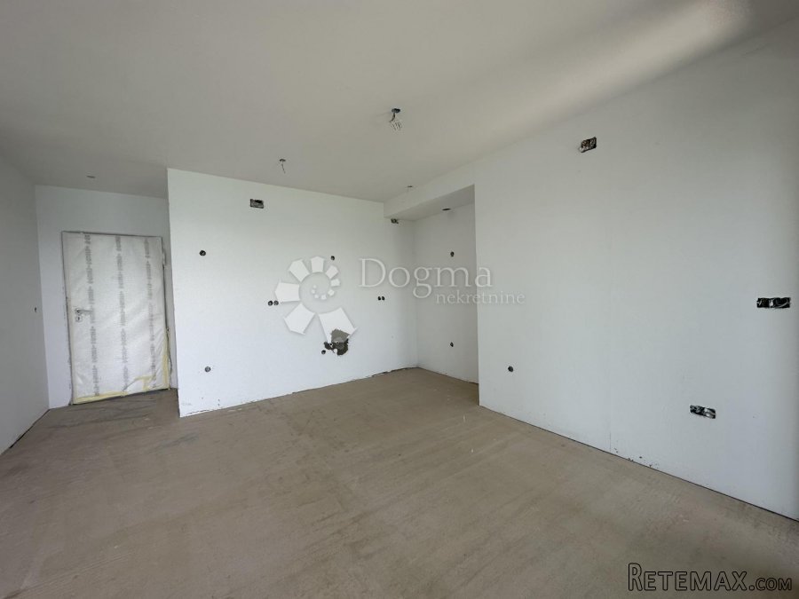 Penthouse 1.RED DO MORA - 8