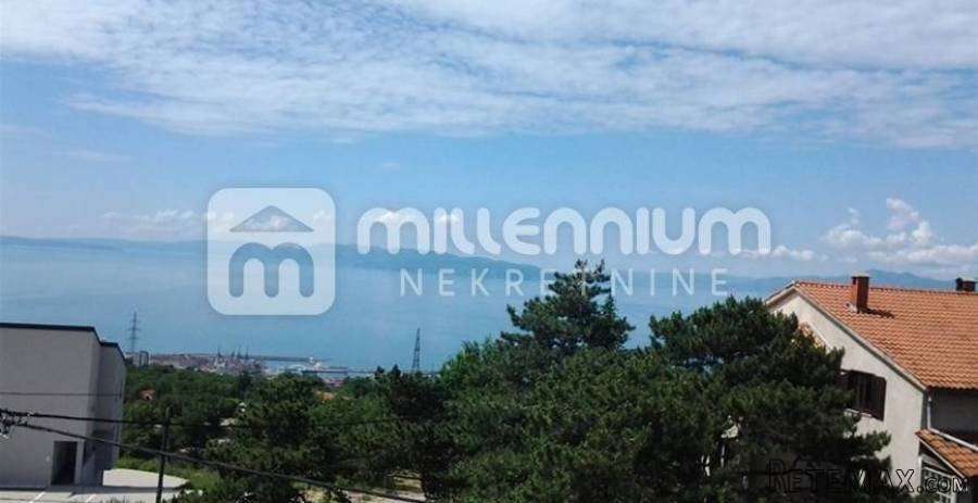 Rijeka, Pulac, velika kuća s 5 stanova, uređenom okućnicom i..